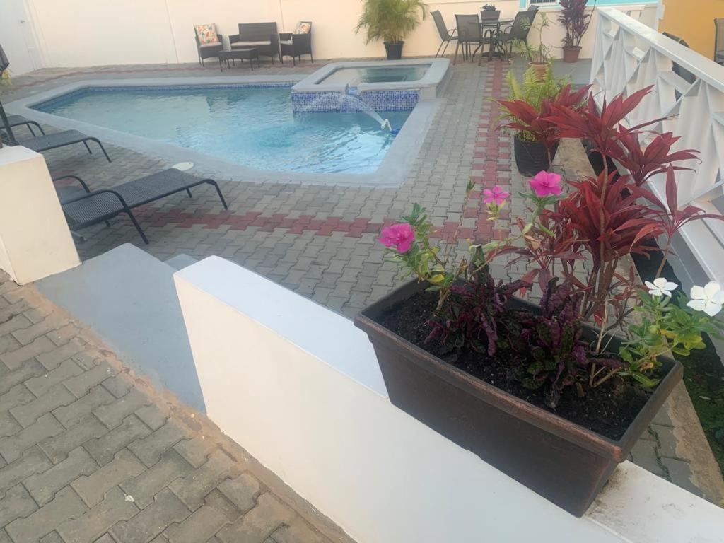 Faith'S Villa Tobago Diamond Exterior photo