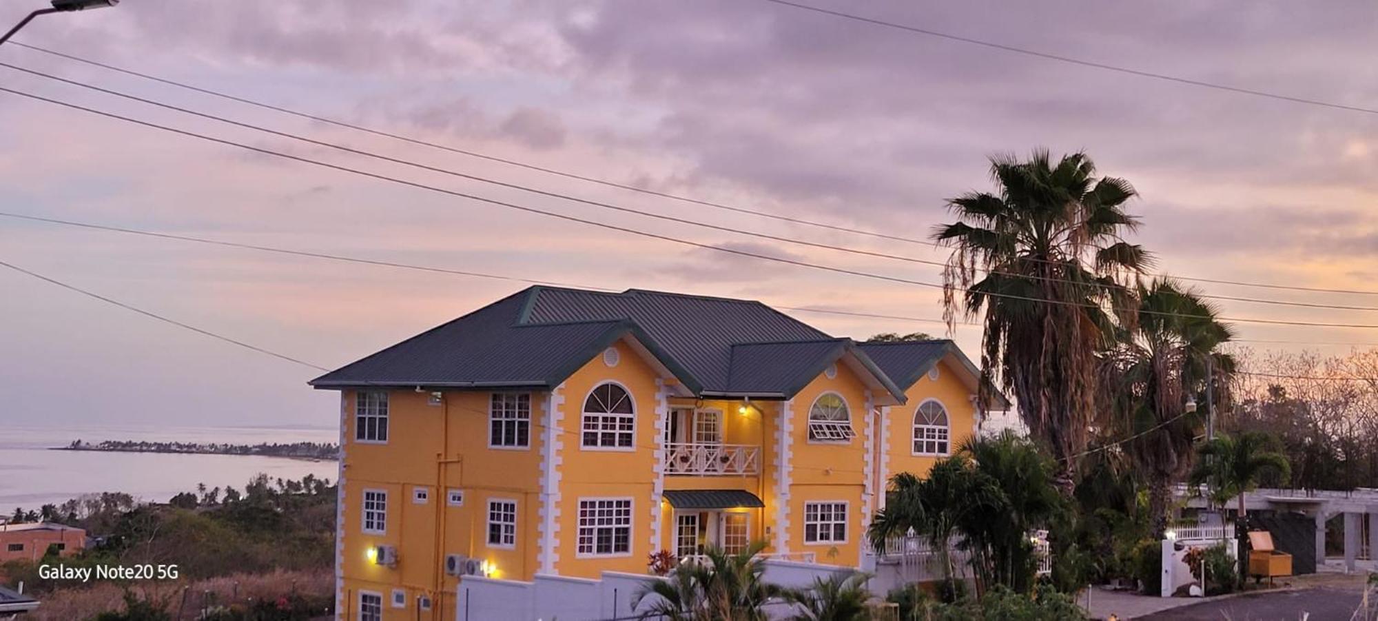 Faith'S Villa Tobago Diamond Exterior photo